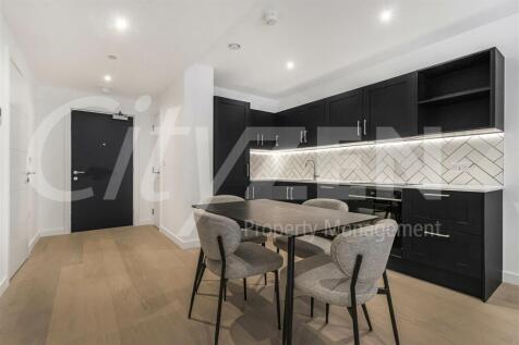 RECEPTION/KITCHEN
