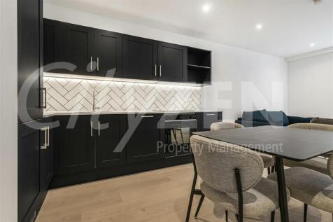 RECEPTION/KITCHEN