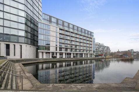 Book House Canal side