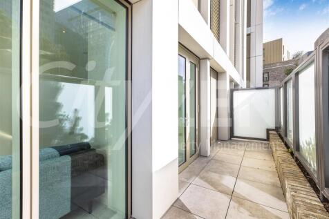 PRIVATE TERRACE