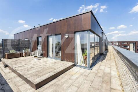 ROOF TERRACE