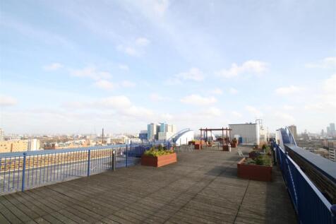 COMMUNAL ROOF TERRACE VIEW