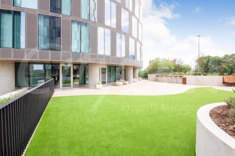 ROOF GARDEN