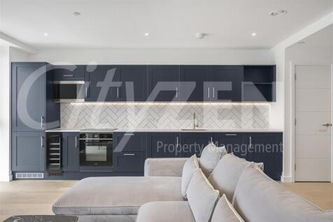 RECEPTION/KITCHEN