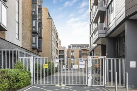 ENTRANCE GATES
