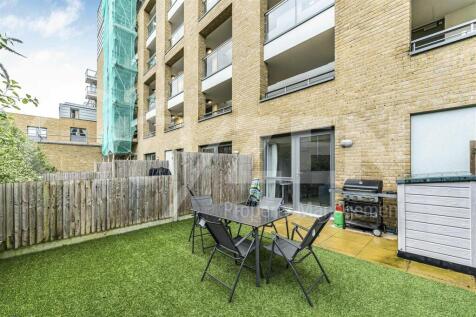 PRIVATE GARDEN