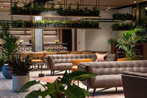 RESIDENTS LOUNGE