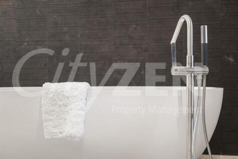 LUXURY BATH