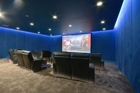 RESIDENTS CINEMA
