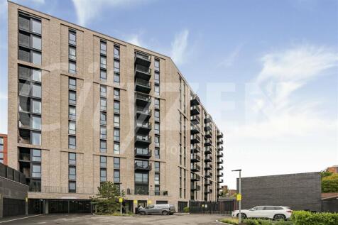 MIDDLEWOOD LOCKS