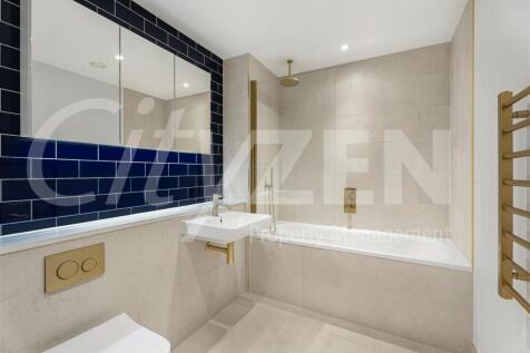 BATHROOM (ACTUAL FLAT)