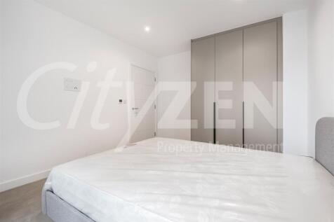 BEDROOM (ACTUAL FLAT)