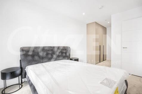 BEDROOM (SIMILAR APARTMENT)