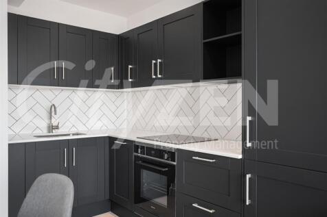 KITCHEN (SAME FLAT TYPE)