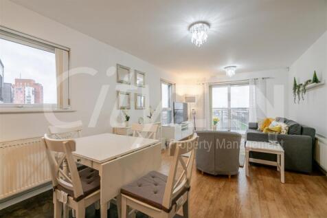 DINING AREA/RECEPTION