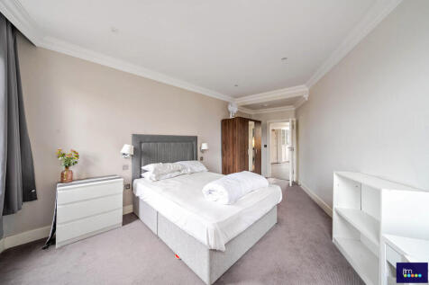 5b53f5a0-31ca-477...