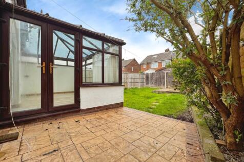 Rear Patio Area