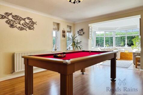 Dining/Family Room