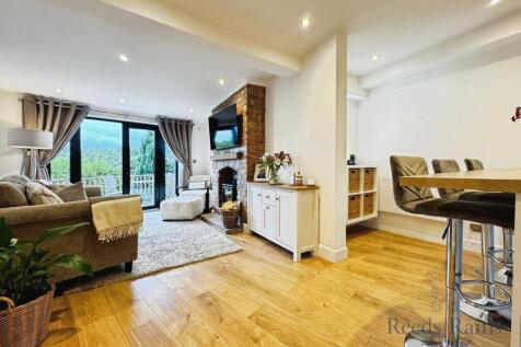 Kitchen/Lounge