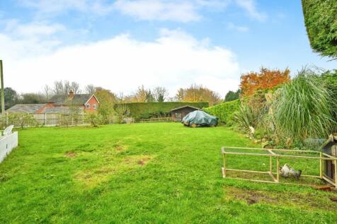 Paddock Garden