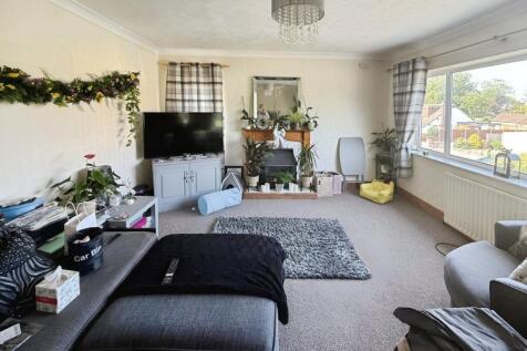 Living Room (Tf)