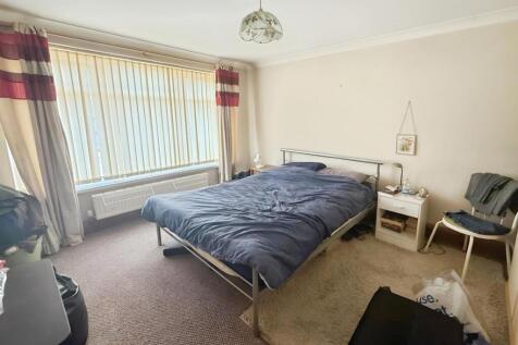 Bedroom (Gf)