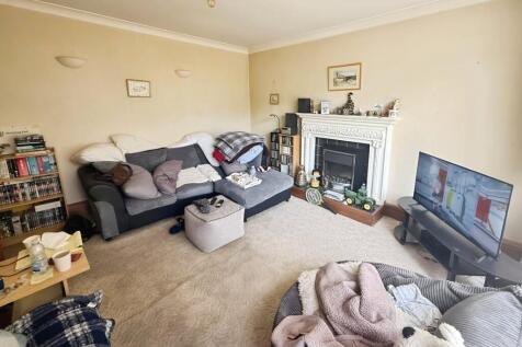 Living Room (Gf)