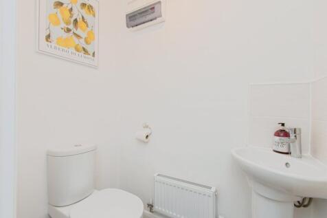 Cloakroom/WC