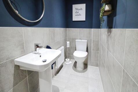 Cloakroom/WC