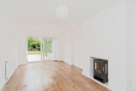 Sitting/Dining Room