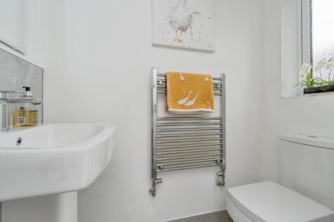 Cloakroom/WC