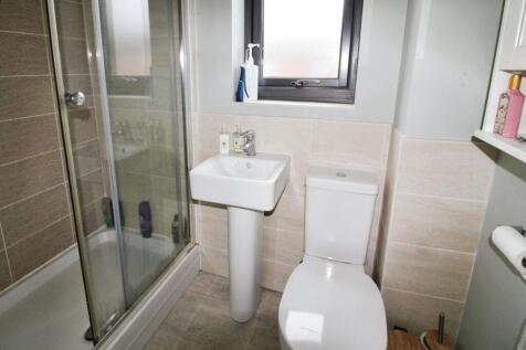 En Suite Shower Room