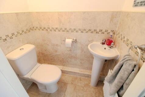 Cloakroom/WC