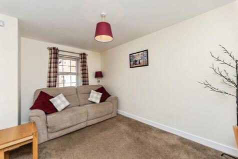 Bed 5/Sitting Room