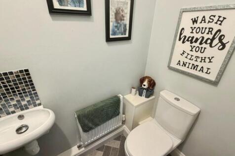 Ground Floor Wc