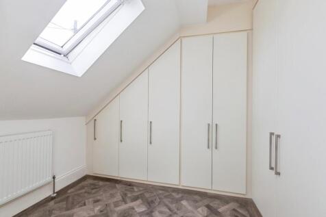 Walk In Wardrobe
