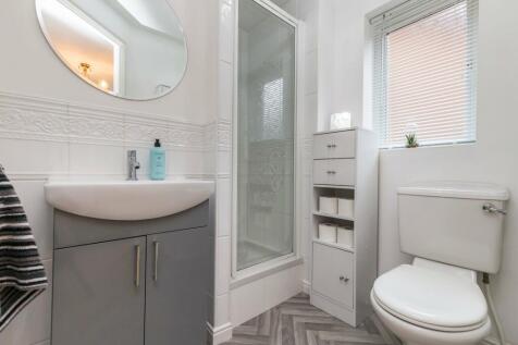 2nd En-Suite