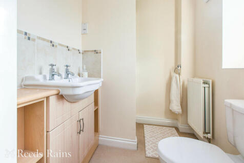 Second En-Suite