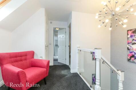 2nd Floor Landing