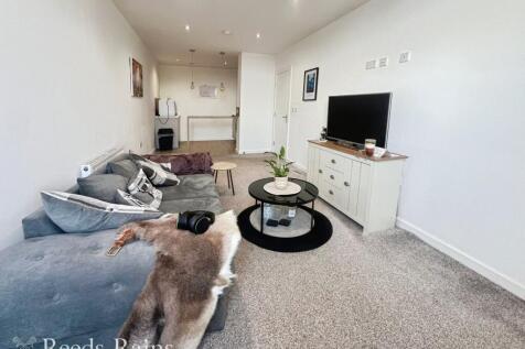 Lounge/Kitchen