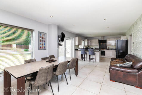 Living Kitchen