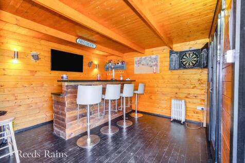 Entertaining Area
