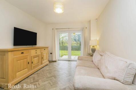 Snug/Sitting Room