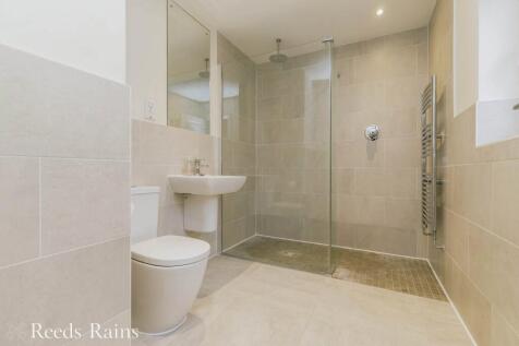 Bed 1 En-Suite