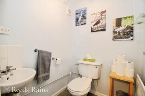 Ground Floor Wc