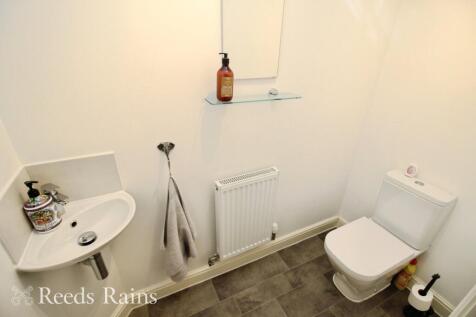 Ground Floor Wc