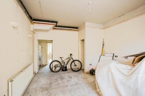 2nd Ground F Room
