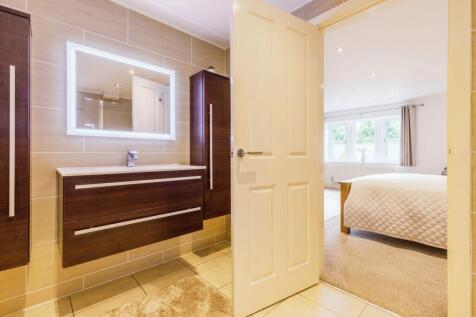 1 En Suite