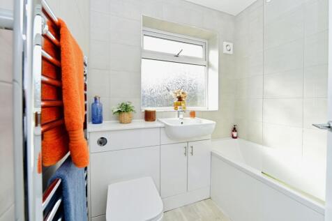 Family Bathroom W/C
