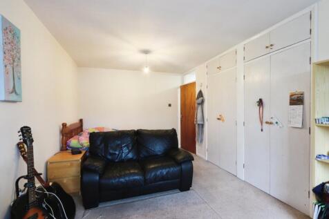 Loune/Bedroom
